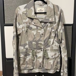 Hollister Jacket Camo Print size L